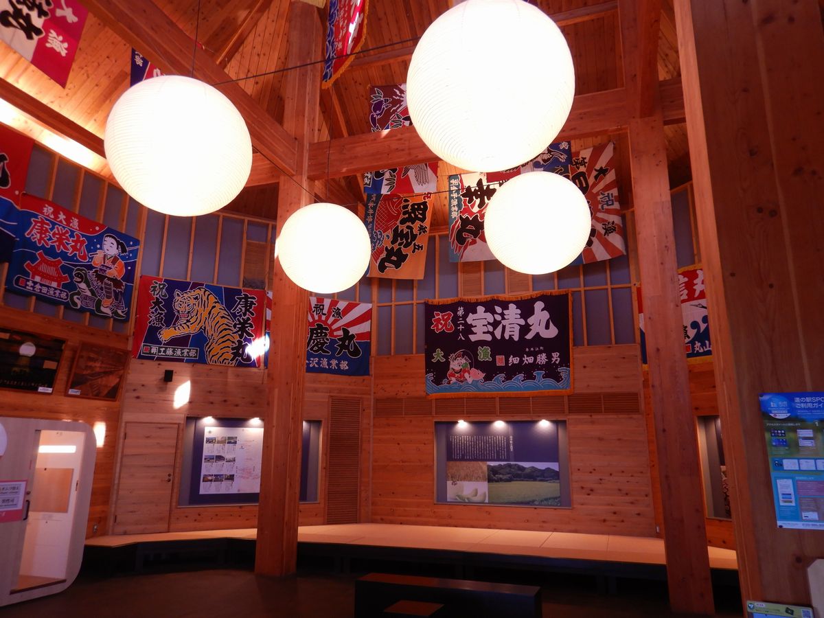 屋根付き駐車場