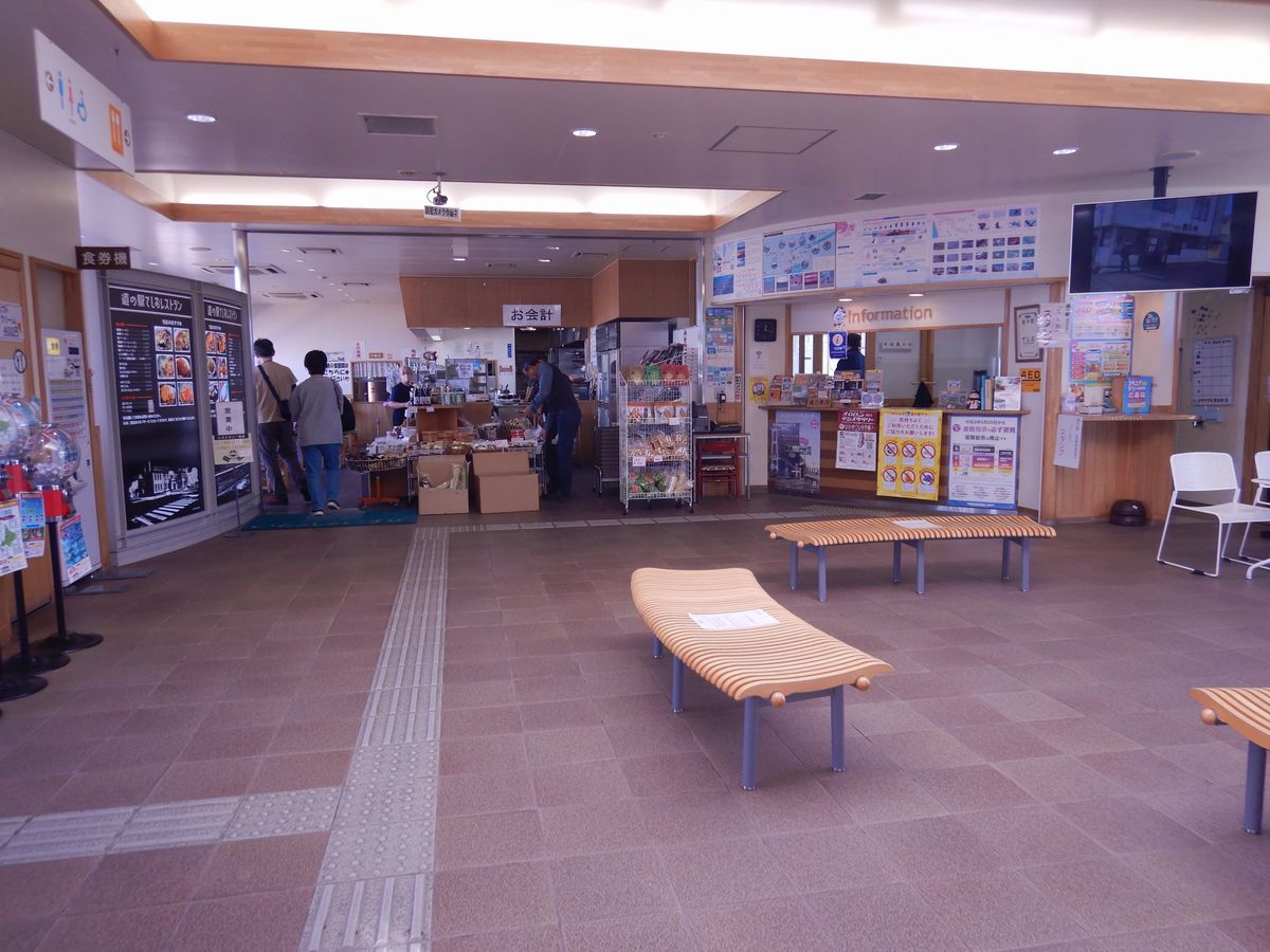 屋根付き駐車場