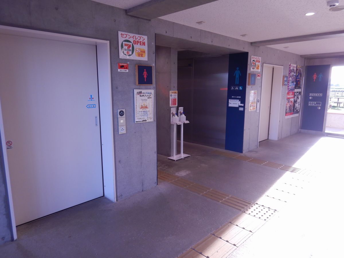 入り口