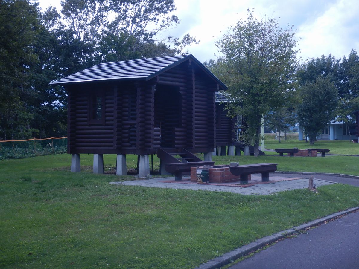キャンプ場